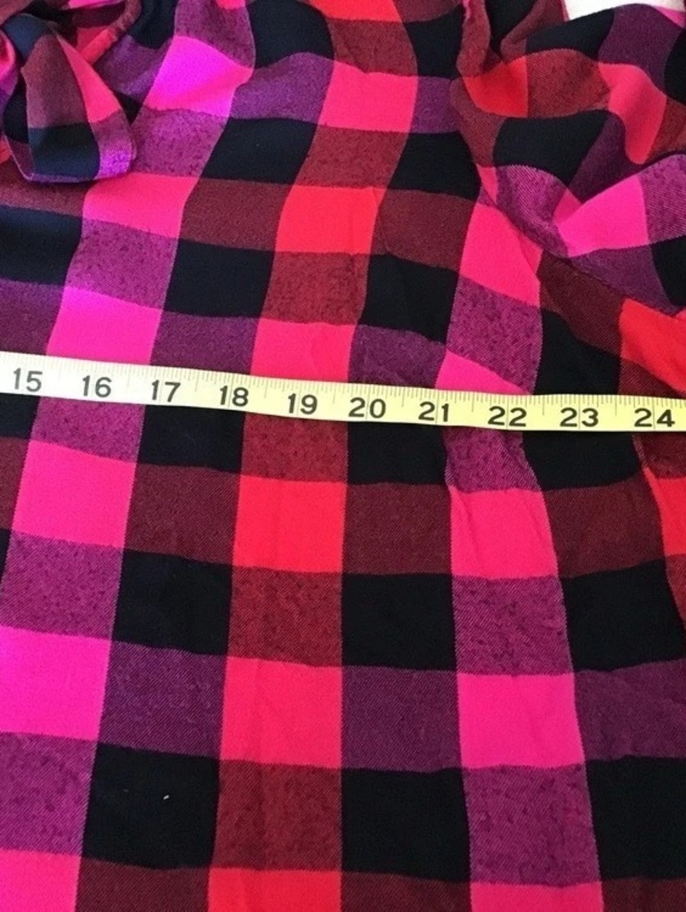 Lane Bryant Plaid Bow Blouse in Pink & Black Size X Like New - Picture 6 of 9
